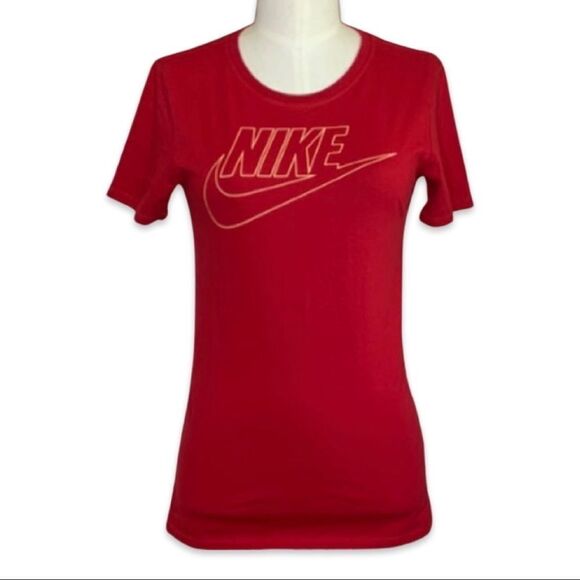 Nike Tops - Sold NIKE Women’s ‘The Nike Tee’ Short-sleeve Tee Red Size S